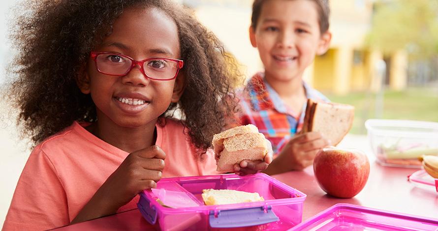 Cómo cultivar hábitos alimenticios durante el verano